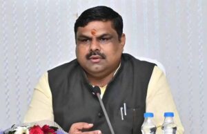 विधि एवं विधायी कार्य विभाग मंत्री गजेन्द्र यादव ने इस बजट केे लिए सदन के सदस्यों से सुझाव भी लिए