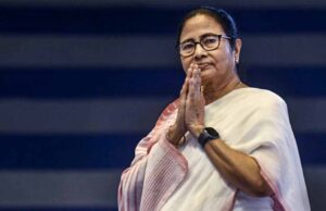 ममता बनर्जी के गंभीर आरोप: चुनाव आयोग की निष्पक्षता पर उठाए सवाल, ‘इमरजेंसी जैसे हालात’ का दावा