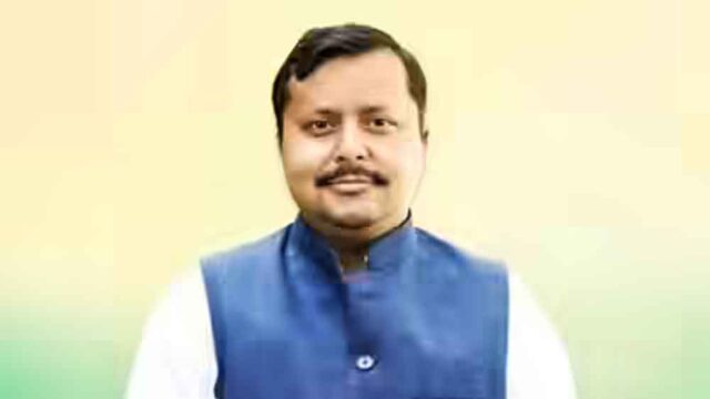 nitin1-1.jpg