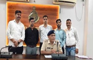 विदिशा, बुरहानपुर और अनूपपुर पुलिस की बड़ी सफलता —पिछले दो दिनों में 1 करोड़ 68 लाख रुपये से अधिक मूल्य के 698 मोबाइल लौटाये