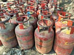 पलामू के मेडिकल कॉलेज में मची अफरातफरी, मेस में एलपीजी खत्म होने से बंद हुई छात्रों की चाय और अंडा