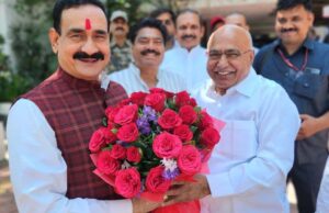 दतिया उपचुनाव: सुनवाई 15 अप्रैल तक टली, BJP की अंदरूनी बैठक से बढ़ी हलचल