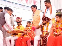 सामाजिक समरसता का उत्सव बना सामूहिक विवाह, मुख्यमंत्री ने 13 जोड़ों को दिया आशीर्वाद