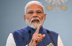 संशोधन बिल गिरा तो नरेंद्र मोदी का कड़ा रुख—‘हर गांव तक ले जाएंगे सच’