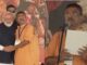 ब्रिगेड ग्राउंड में ऐतिहासिक शपथ समारोह, दुर्गा छवि और गेरुआ प्रतीकों से सजा मंच