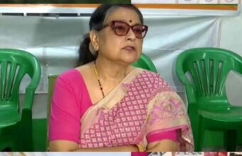 TMC में बढ़ी अंदरूनी कलह? काकोली घोष ने पार्टी के सभी पद छोड़े, ममता की बढ़ी टेंशन