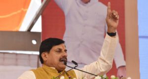 CM ने 8-मंजिला भोपाल निगम भवन का उद्घाटन किया, जनता सेवाओं और सोलर प्लांट का होगा लाभ