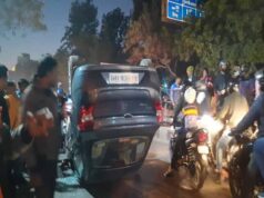 कार से आरक्षक को रौंदने का प्रयास नाकाम: चेकिंग के बीच दो आरोपी गिरफ्तार