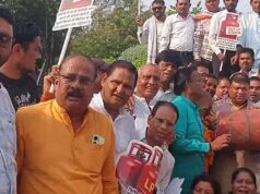 अनुमति के बिना प्रदर्शन पड़ा भारी, ग्रामीण कांग्रेस के 8 नेता हिरासत में