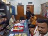 थाने में कबाड़ माफिया की खातिरदारी पर बवाल, वायरल फोटो ने उठाए सवाल