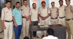 नोएडा से एक आरोपी गिरफ्तार