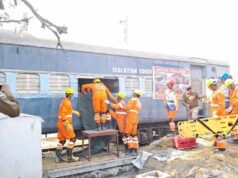 पतरातू यार्ड में मॉक ड्रिल: आपात स्थिति में यात्रियों को बचाने का किया गया अभ्यास