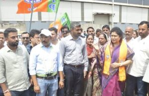 गुणवत्तापूर्ण निर्माण और सुगम यातायात सरकार की सर्वोच्च प्राथमिकता : राज्यमंत्री गौर