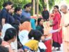 सीएम योगी ने गोरखनाथ मंदिर में लगातार दूसरे दिन आयोजित ‘जनता दर्शन’ में 200 लोगों की सुनी समस्याएं