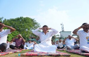 छत्तीसगढ़ में योग दिवस समारोह, योग को जीवन का हिस्सा बनाने का दिया आह्वान