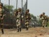 भारत-बांग्लादेश सीमा पर बढ़ा तनाव, मालदा में BSF की कार्रवाई के दौरान हजारों लोगों की भीड़ जुटी