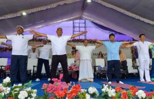 योग में बना नया इतिहास, 35 हजार विद्यार्थियों और शिक्षकों ने एक साथ कर रचा विश्व रिकॉर्ड