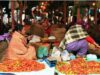 मणिपुर का 500 साल पुराना ‘मां का बाजार’, जहां हजारों महिलाएं संभालती हैं कारोबार