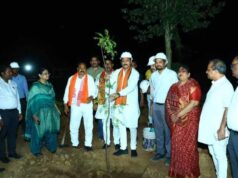 मेडिकल कॉलेज निर्माण कार्य का स्वास्थ्य मंत्री जायसवाल ने लिया जायजा, अधिकारियों को गुणवत्ता पर बरतने को कहा सख्ती