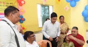 राष्ट्रीय पल्स पोलियो अभियान का लखनपुर से शुभारंभ, अभिभावकों से किया आह्वान—‘दो बूंद हर बार, पोलियो पर जीत बरकरार’