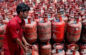 आज से बदल गए LPG के नियम! कच्चे तेल की कीमत घटते ही सरकार का बड़ा ऐलान, जानिए क्या बदला