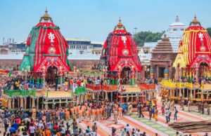 जगन्नाथ रथ यात्रा का अहम पड़ाव, आज श्रीमंदिर के समक्ष लाए जाएंगे तीनों रथ; कल होगी मौसीबाड़ी यात्रा