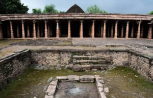 भोजशाला में दिखा बड़ा बदलाव, हाई कोर्ट के फैसले के बाद विकास और धार्मिक गतिविधियां हुईं तेज
