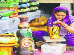 यूपी की एक करोड़ महिलाएं संभाल रहीं ग्रामीण अर्थव्यवस्था की कमान