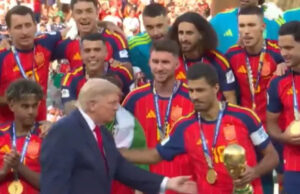 स्पेन की जीत के जश्न में ट्रंप की एंट्री बनी चर्चा का विषय, FIFA अध्यक्ष ने मंच से हटाया