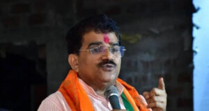 राम मंदिर विवाद के बीच BJP सांसद ज्ञानेश्वर पाटिल की कांग्रेस को खुली चेतावनी, RSS पर बयान से गरमाई सियासत