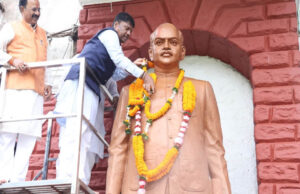 वन मंत्री कश्यप ने डॉ. श्यामा प्रसाद मुखर्जी की जयंती पर किया नमन, पुष्पांजलि अर्पित कर याद किया योगदान