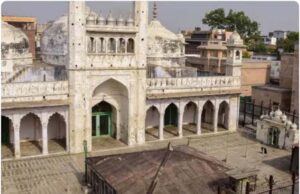 सुप्रीम कोर्ट की पहल को झटका, ज्ञानवापी समझौता प्रक्रिया से हटे मुस्लिम पक्ष