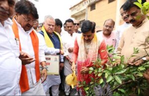 इन्दौर में हुई 21 लाख पौधारोपण एवं 51 हजार वर्षा जल संचयन इकाइयों की स्थापना के महाभियान की शुरुआत