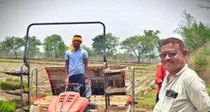 बालोद के भरदाकला में आधुनिक कृषि तकनीक बनी मिसाल, कम समय में बेहतर गुणवत्ता से धान की रोपाई