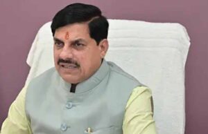 पात्र विद्यार्थियों को मिलेगा लैपटॉप एवं मोटराइज्ड ट्राइसाइकिल
