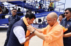 पहली बार लखनऊ पहुंचे भाजपा के राष्ट्रीय अध्यक्ष, सीएम योगी ने मंत्रियों व कार्यकर्ताओं से कराया परिचय