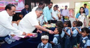 शाला प्रवेश उत्सव में नवप्रवेशी विद्यार्थियों का किया आत्मीय स्वागत, अध्ययन सामग्री वितरित कर