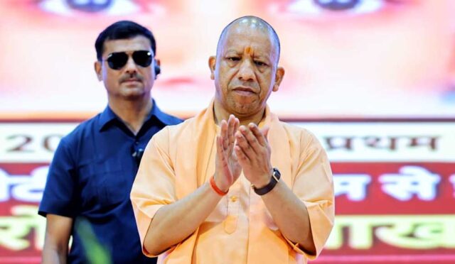 Yogi_01-11.jpg