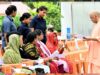 जनता दर्शन में एक महिला की पीड़ा सुन मुख्यमंत्री योगी आदित्यनाथ का सख्त निर्देश