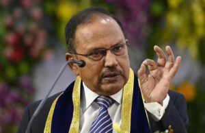 NSA अजीत डोभाल की युवाओं को नसीहत, बोले- आजादी जिम्मेदारी के साथ आती है