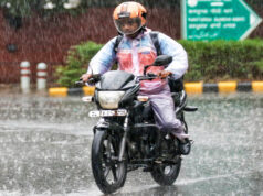 Weather Update: यूपी से बिहार तक बारिश का दौर जारी, गुजरात में रेड अलर्ट; अगस्त के मौसम का IMD अपडेट