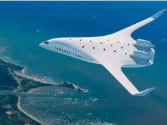Airplane Sunroof: फ्लाइट में मिलेगा खुला आसमान देखने का अनोखा अनुभव, लग्जरी फीचर ने खींचा ध्यान