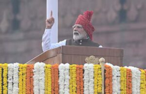 ‘दिमागी नक्सल’ पर सियासी संग्राम: कांग्रेस-TMC समेत विपक्ष ने PM मोदी को घेरा