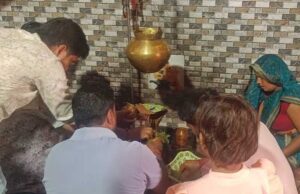 सावन की शिवरात्रि पर काशी विश्वनाथ धाम में श्रद्धालुओं का सागर