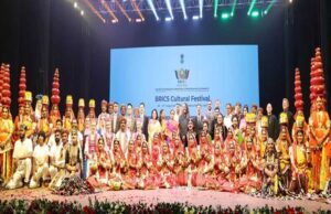पारंपरिक संगीत, नृत्य और लोककलाओं के माध्यम से सांस्कृतिक आदान-प्रदान को मिला बढ़ावा