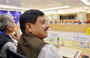 MP में फाइल लटकाना पड़ेगा भारी! अधिकारी की छिन सकती है पावर, वेतन से जुर्माने का भी प्रावधान
