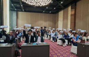100 से अधिक विद्यार्थियों ने निभाई विभिन्न देशों के प्रतिनिधियों की भूमिका, वैश्विक व्यापार से लेकर एआई तक पर हुआ मंथन