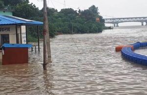 बारिश से लखनऊ में बाढ़ का खतरा, सई-गोमती और बेहता का बढ़ा जलस्तर; कई गांवों में दहशत