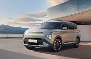 Kia Carens Clavis खरीदने का शानदार मौका, सितंबर में ₹1.20 लाख तक की बचत