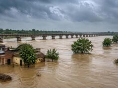 बाढ़ से यूपी के कई जिले बेहाल, 100 से ज्यादा गांवों में पानी; हजारों परिवार प्रभावित